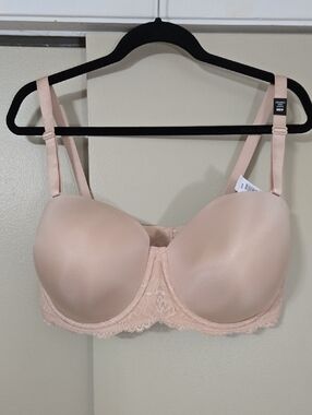 Torrid Curve Lightly Lined Multistrap Lace-Trim Bra Size 40H NWT